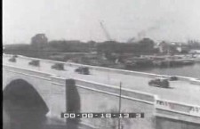 1933: costruzione e inaugurazione del Ponte della Libertà