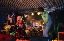 MUSICA cherry a bombs live